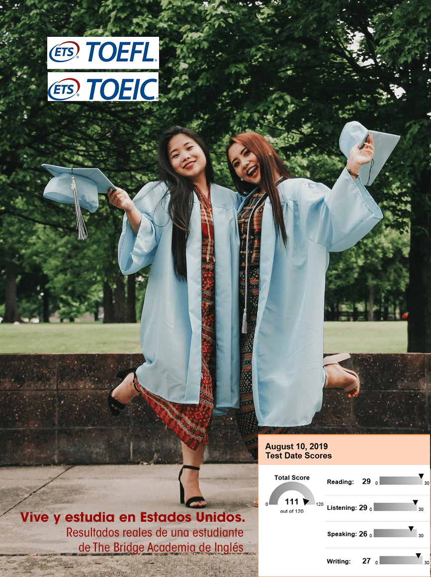 Estudiantes graduadas de una universidad americana gracias a haber obtenido su certificado TOEFL. Clases de inglés online en The Bridge Academia, en Ciudad Lineal, Madrid